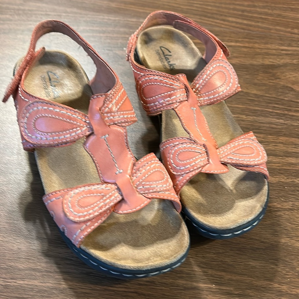 Clark’s Bendables Sandals Sz. 8.5